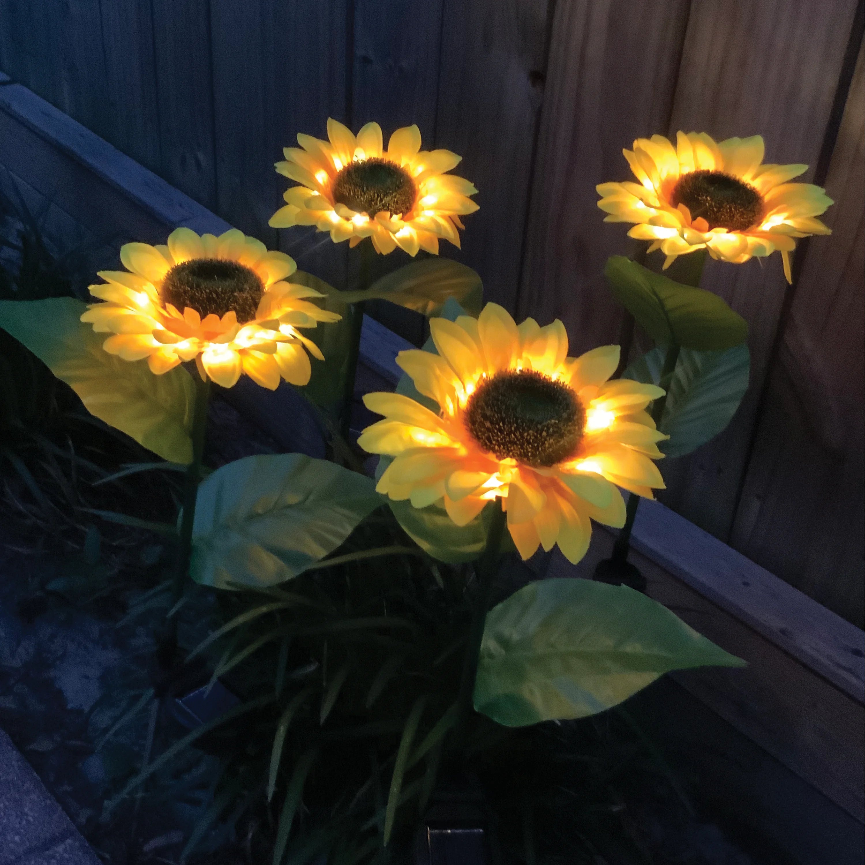 Eco-Friendly Illuminating Solar Sunflowers Set