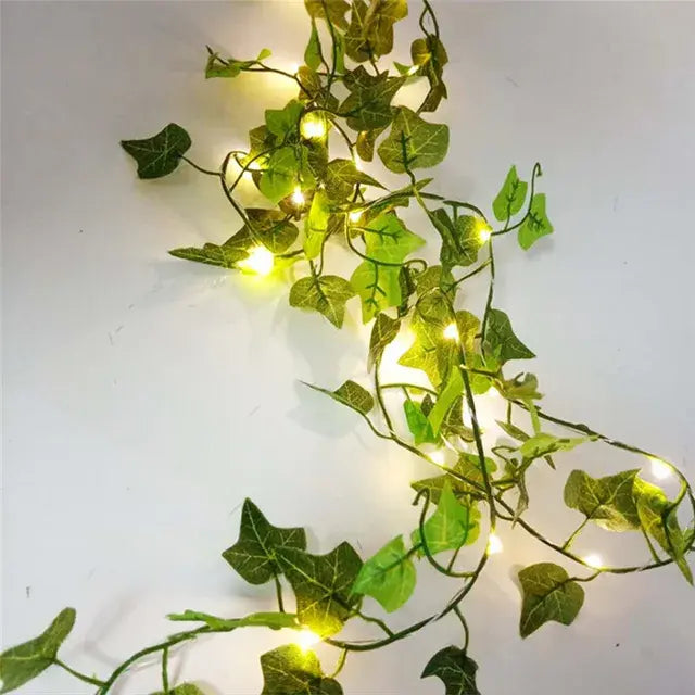 Battery-Powered Flower and Green Leaf String Lights