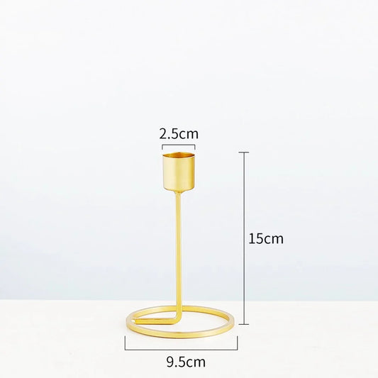 Gold Metal Candle Holders: Elegant Wedding & Party Decor